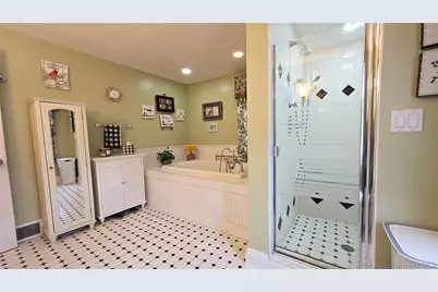 32 Atlantic Avenue, East Moriches, NY 11940 - Photo 24
