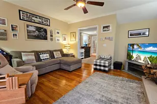 32 Atlantic Ave, East Moriches, NY 11940 - Photo 12