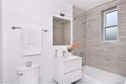 651 W Boulevard #2B, Pelham, NY 10803 - Photo 6