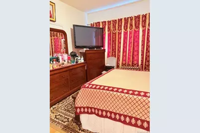 11146 Inwood Street, Jamaica, NY 11435 - Photo 8