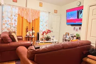 111-46 Inwood St, Jamaica, NY 11435 - Photo 4