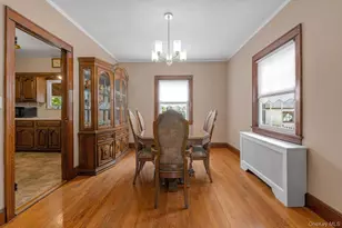 190 Bryant Ave, Floral Park, NY 11001 - Photo 6