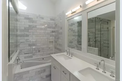 15 Palo Alto Drive, Hampton Bays, NY 11946 - Photo 14