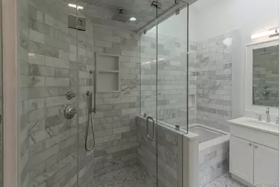 15 Palo Alto Drive, Hampton Bays, NY 11946 - Photo 16