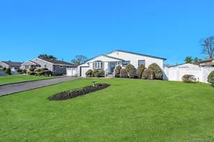 18 W 14th St, Deer Park, NY 11729 - Photo 2