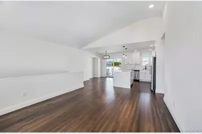 18 W 14th Street, Deer Park, NY 11729 - Photo 6