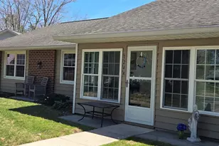 124 Exmore Ct, Ridge, NY 11961 - Photo 20