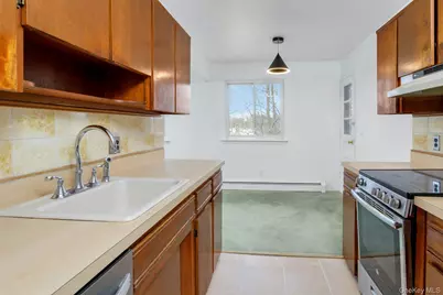 10 N James Street #N, Peekskill, NY 10566 - Photo 4