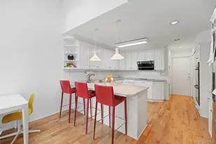 129 Golf View Dr, Jericho, NY 11753 - Photo 14