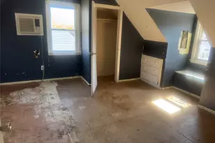 351 E Meadow Ave, East Meadow, NY 11554 - Photo 8