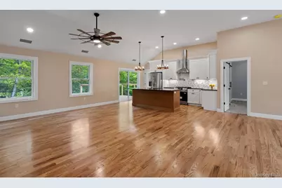 61 Smith Avenue, Walden, NY 12586 - Photo 10