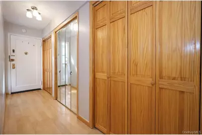 2425 Haring Street #2H, Brooklyn, NY 11235 - Photo 18