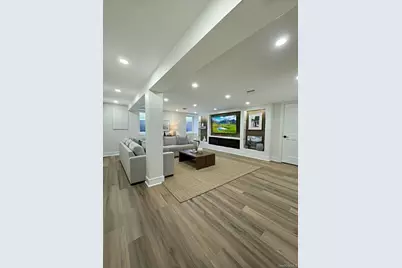 208 Wetherill Road, Garden City, NY 11530 - Photo 26