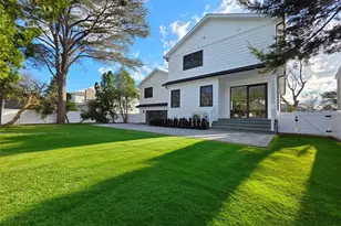 208 Wetherill Rd, Garden City, NY 11530 - Photo 34