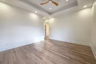 208 Wetherill Rd, Garden City, NY 11530 - Photo 14