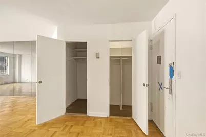 77 W 55th Street #15G, New York, NY 10019 - Photo 20