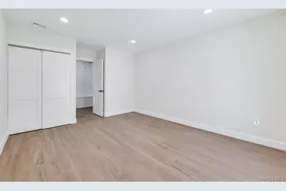 66 Lighthouse Road, Babylon, NY 11702 - Photo 20