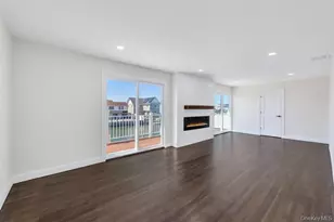 66 Lighthouse Rd, Babylon, NY 11702 - Photo 16