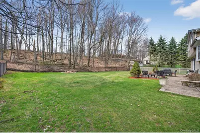 449 W Mombasha Road, Monroe, NY 10950 - Photo 26