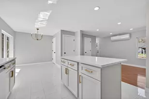 111 Cedar Ave, New Windsor, NY 12553 - Photo 16