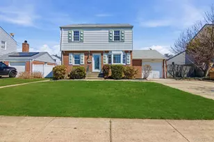 2295 3rd St, East Meadow, NY 11554 - Photo 2