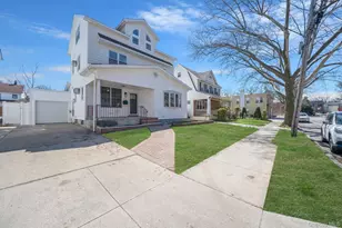 89-33 238th St, Bellerose, NY 11426 - Photo 2