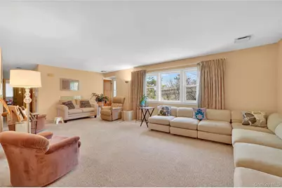 276 5th Avenue, New Rochelle, NY 10801 - Photo 6