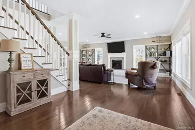 19 Lillian Road, Mahopac, NY 10541 - Photo 8