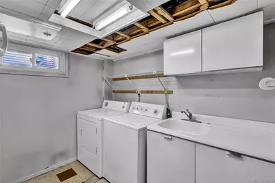 70 Martin Road N, Bethpage, NY 11714 - Photo 24
