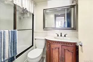 540 Ellsworth Ave, Bronx, NY 10465 - Photo 8