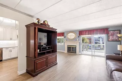 540 Ellsworth Avenue #D2, Bronx, NY 10465 - Photo 16