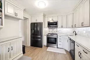 540 Ellsworth Ave, Bronx, NY 10465 - Photo 10