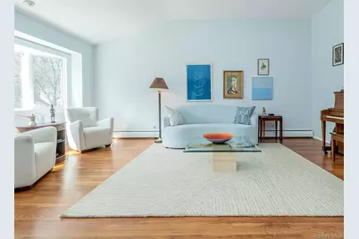 1 Deusenberg Drive, East Norwich, NY 11732 - Photo 4