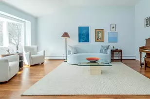 1 Deusenberg Dr, East Norwich, NY 11732 - Photo 4