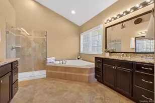 2 Holly Cres, Hopewell Junction, NY 12533 - Photo 18