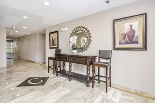 400 Carney St, Glen Cove, NY 11542 - Photo 8