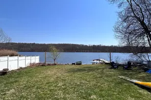 451 E Main St, Jefferson Valley, NY 10535 - Photo 20