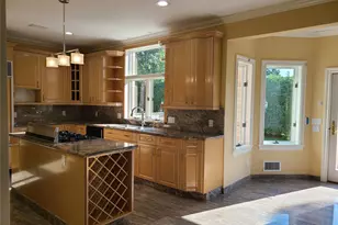 14 Potters Ln, New Rochelle, NY 10805 - Photo 4