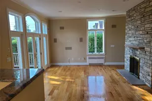 14 Potters Ln, New Rochelle, NY 10805 - Photo 6