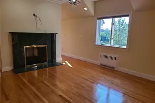 14 Potters Ln, New Rochelle, NY 10805 - Photo 10