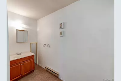 209 Cabot Court S, Saint James, NY 11780 - Photo 14