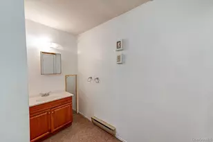 209 Cabot Ct S, Saint James, NY 11780 - Photo 14