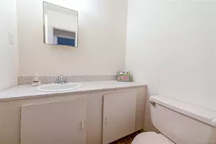 209 Cabot Ct S, Saint James, NY 11780 - Photo 12