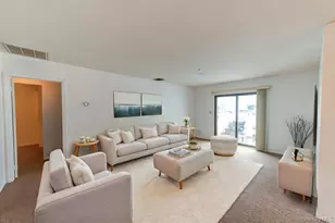 209 Cabot Ct S, Saint James, NY 11780 - Photo 2