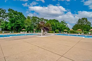 209 Cabot Ct S, Saint James, NY 11780 - Photo 20
