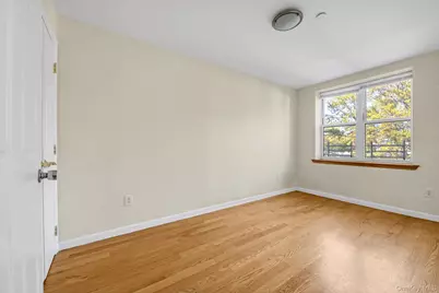 31-18 Union Street #3A, Flushing, NY 11354 - Photo 8