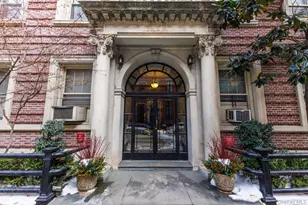 15 E 10th St, New York, NY 10003 - Photo 2