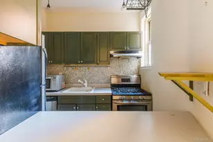 15 E 10th St, New York, NY 10003 - Photo 8