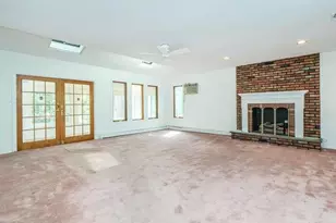 53A Grove St, Glenwood Landing, NY 11547 - Photo 12