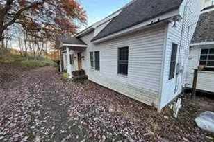 118 Old Roosa Gap Rd, Bloomingburg, NY 12721 - Photo 2